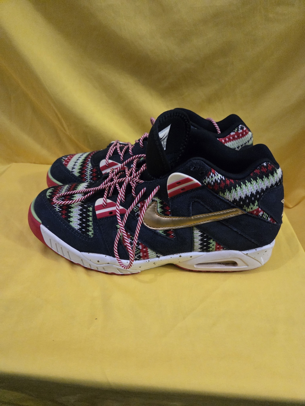 Nike Air Tech Challenge 3 Christmas Worn/ Not In Original Box - Picture 5 of 8